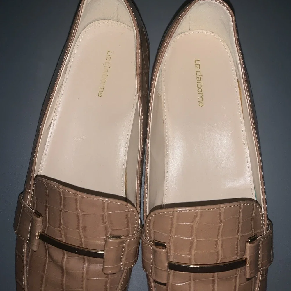 Liz Claiborne Womens Size‎ 9 Brown Patterned Slip on Dress Shoes